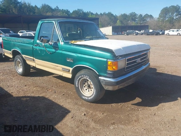 1991 Ford F-150 with VIN 1FTDF15Y4MPB03424, listed as a IAAI auction lot 41816984 with 18,118 mi miles. Bid and sale history available at carsss.com. Image 1.
