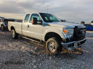 2012 Ford F-350 XL with VIN 1FT8X3B6XCED08530, listed as a Copart auction lot 81821204 with 296,182 mi miles and Salvage title. Bid and sale history available at DreamBid. Image 4.