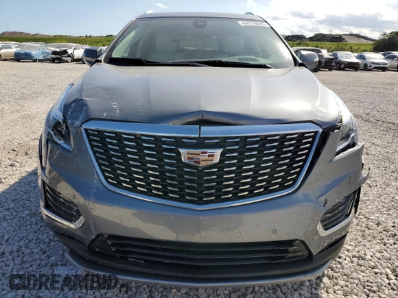 2021 Cadillac XT5 FWD Premium Luxury with VIN 1GYKNCR42MZ152066, listed as a Copart auction lot 44779085 with 11,529 mi miles and Salvage title. Bid and sale history available at DreamBid. Image 5.