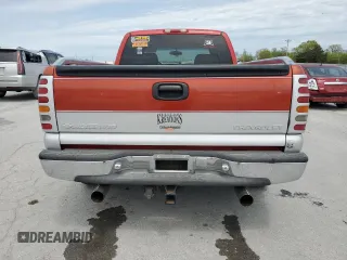 2000 Chevrolet Silverado 1500 LS with VIN 2GCEC19T4Y1323841, listed as a Copart auction lot 53665575 with 170,812 mi miles and Clean Title. Bid and sale history available at carsss.com. Image 6.