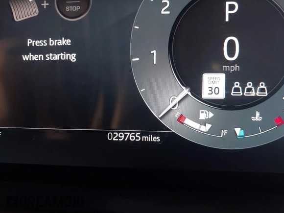 2025 Land Rover Range Rover Velar Dynamic SE с VIN SALYL2EX3SA398189, выставлен на аукционе IAAI как лот 42806050 с пробегом 29 765 миль миль и . История ставок и продаж доступна на DreamBid. Изображение 16.