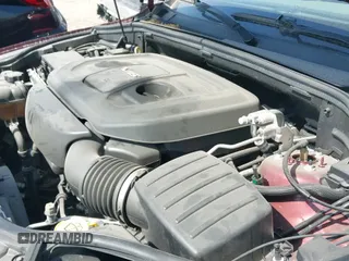 2017 Jeep Grand Cherokee Trailhawk z VIN 1C4RJFLG3HC699828, wystawiony jako IAAI lot #42135444 z przebiegiem 98 596 mil mil oraz . Historia ofert i sprzedaży dostępna na DreamBid. Obrazek 19.