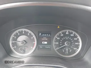 2019 Hyundai Santa Fe SE z VIN 5NMS2CADXKH005960, wystawiony jako IAAI lot #42341142 z przebiegiem 71 617 mil mil oraz . Historia ofert i sprzedaży dostępna na DreamBid. Obrazek 7.