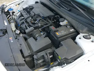 2025 Hyundai Elantra SEL Convenience with VIN KMHLS4DG0SU912558, listed as a IAAI auction lot 43384473 with 17,426 mi miles and . Bid and sale history available at DreamBid. Image 22.