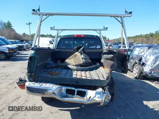 2000 Toyota Tundra Limited with VIN 5TBBT4815YS065867, listed as a IAAI auction lot 41995501 with 208,889 mi miles. Bid and sale history available at carsss.com. Image 16.