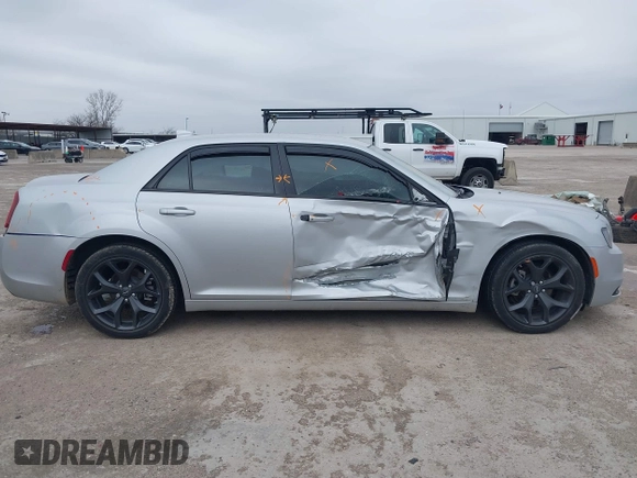 2023 Chrysler 300 Touring with VIN 2C3CCAAG3PH706573, listed as a IAAI auction lot 41603532 with 6,204 mi miles and . Bid and sale history available at DreamBid. Image 13.