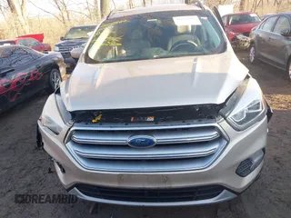 2017 Ford Escape SE with VIN 1FMCU0GD9HUE65306, listed as a IAAI auction lot 41662506 with 69,105 mi miles. Bid and sale history available at carsss.com. Image 12.
