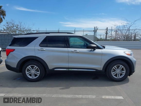 2023 Ford Explorer XLT with VIN 1FMSK7DH6PGA37708, listed as a IAAI auction lot 41996536 with 59,064 mi miles. Bid and sale history available at carsss.com. Image 13.