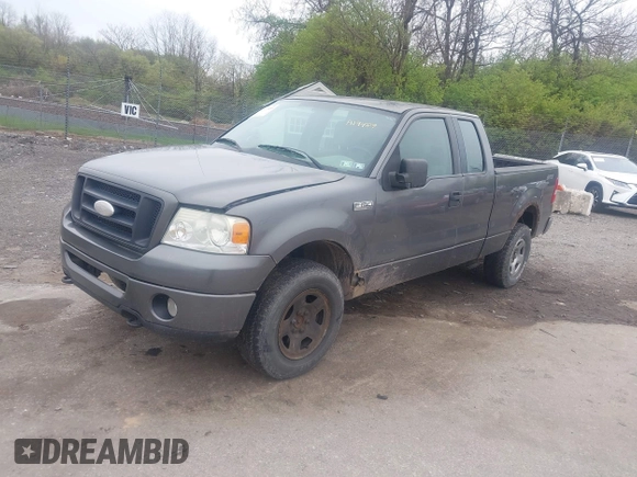 2007 Ford F-150 STX with VIN 1FTRX14W27NA19489, listed as a IAAI auction lot 42017455 with 222,297 mi miles. Bid and sale history available at carsss.com. Image 2.