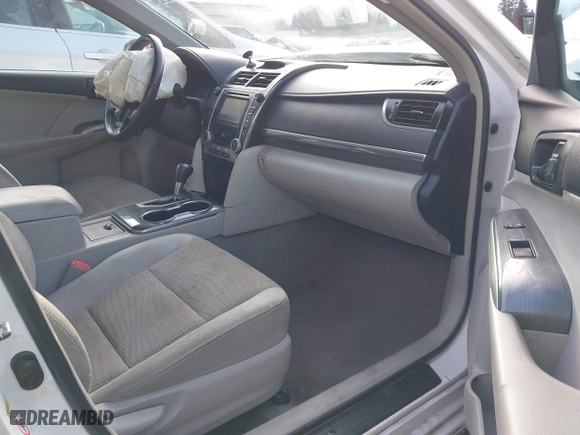 2013 Toyota Camry Hybrid LE with VIN 4T1BD1FK5DU072074, listed as a IAAI auction lot 41625291 with 1 mi miles. Bid and sale history available at carsss.com. Image 5.