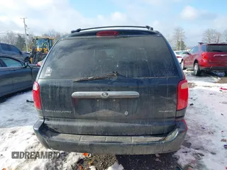 2004 Chrysler Town & Country Touring with VIN 2C4GP54L44R518281, listed as a IAAI auction lot 41397524 with 299,909 mi miles and . Bid and sale history available at DreamBid. Image 16.