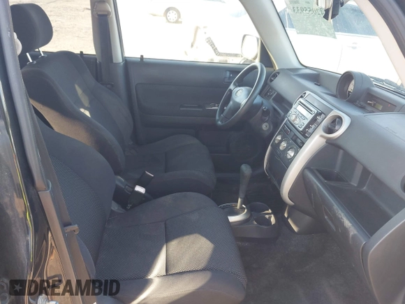 2006 Scion xB with VIN JTLKT324664045337, listed as a IAAI auction lot 42055933 with 198,469 mi miles. Bid and sale history available at carsss.com. Image 5.