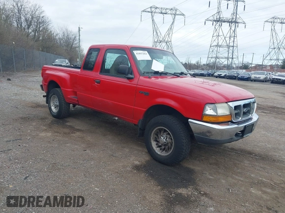 1999 Ford Ranger XL with VIN 1FTZR15V7XPC09843, listed as a IAAI auction lot 41897664 with 176,920 mi miles. Bid and sale history available at carsss.com. Image 1.