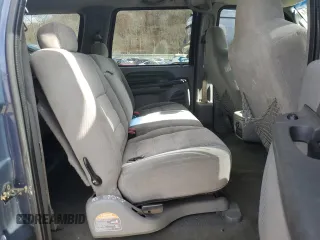 2003 Ford Excursion XLT with VIN 1FMNU41S73EB25176, listed as a Copart auction lot 79601554 with 326,945 mi miles and Salvage Title. Bid and sale history available at DreamBid. Image 11.
