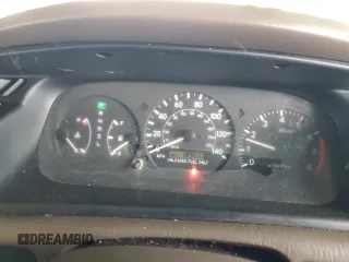 1998 Toyota Camry LE z VIN JT2BF28KXW0141801, wystawiony jako Copart lot #48014915 z przebiegiem 189 656 mil mil oraz Czysty tytuł • Clean title. Historia ofert i sprzedaży dostępna na DreamBid. Obrazek 9.