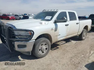 2022 Ram 2500 Tradesman с VIN 3C6UR5CL1NG322828, выставлен на аукционе IAAI как лот 41558823 с пробегом 142 287 миль миль и . История ставок и продаж доступна на DreamBid. Изображение 17.
