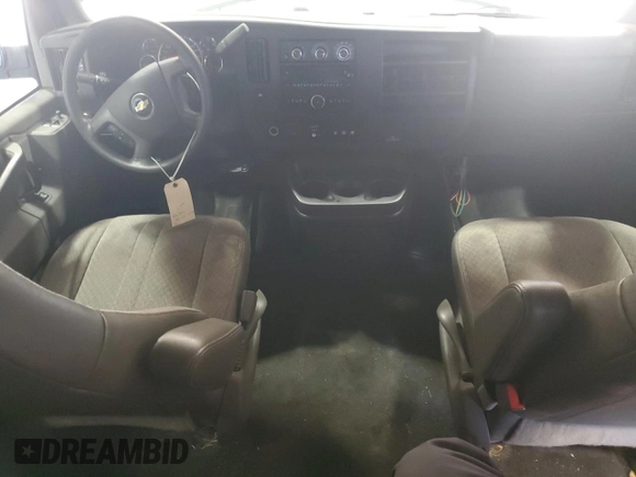 2018 Chevrolet Express Passenger LT с VIN 1GAZGPFGXJ1244873, выставлен на аукционе Copart как лот 44595725 с пробегом 149 127 миль миль и Списание • Salvage title. История ставок и продаж доступна на DreamBid. Изображение 8.