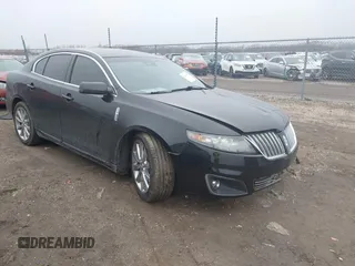 2010 Lincoln MKS w/EcoBoost with VIN 1LNHL9FT2AG610664, listed as a IAAI auction lot 41506926 with 156,756 mi miles. Bid and sale history available at carsss.com. Image 1.