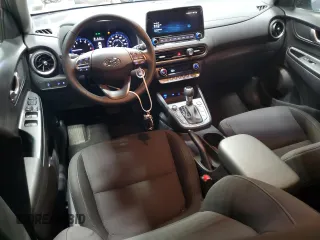 2023 Hyundai Kona SEL with VIN KM8K3CAB1PU983870, listed as a Copart auction lot 54140665 with 9,518 mi miles and Salvage Title. Bid and sale history available at DreamBid. Image 8.
