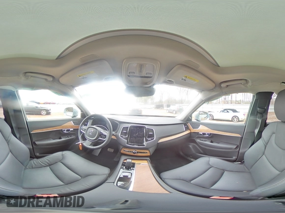 2024 Volvo XC90 Plus Bright Theme with VIN YV4L12PE1R1229833, listed as a Copart auction lot 48030085 with 14,202 mi miles and Salvage Title. Bid and sale history available at DreamBid. Image 13.
