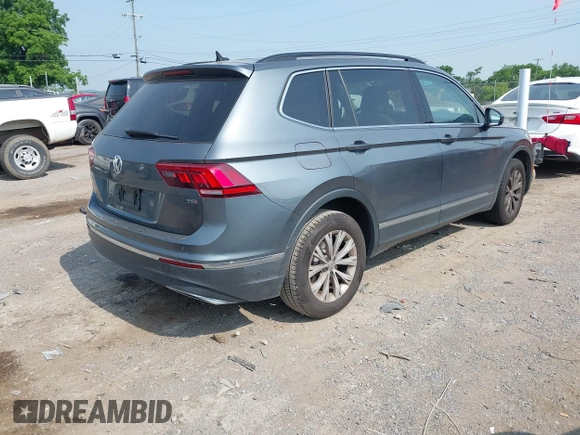 2018 Volkswagen Tiguan SEL с VIN 3VV3B7AX7JM092168, выставлен на аукционе IAAI как лот 42403883 с пробегом 96 022 миль миль и . История ставок и продаж доступна на DreamBid. Изображение 4.