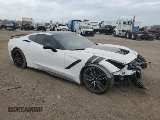 2014 Chevrolet Corvette Z51 1LT z VIN 1G1YH2D77E5102297, wystawiony jako Copart lot #82313414 z przebiegiem 44 124 mil mil oraz Szkoda całkowita • Salvage title. Historia ofert i sprzedaży dostępna na DreamBid. Obrazek 4.