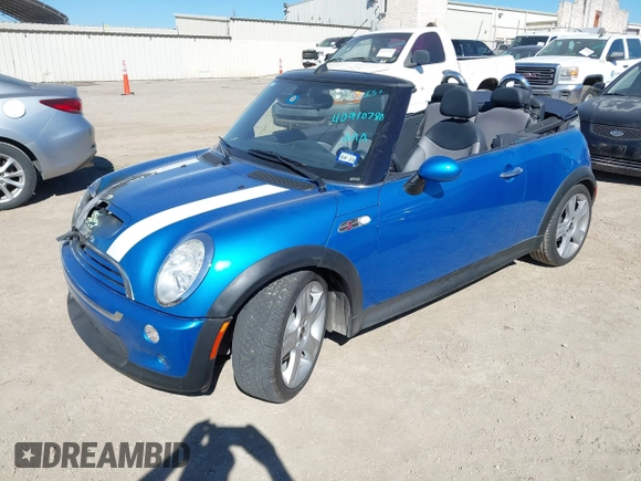 2007 MINI Convertible S with VIN WMWRH33547TL94374, listed as a IAAI auction lot 40910780 with 45,162 mi miles and . Bid and sale history available at DreamBid. Image 17.