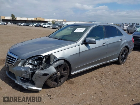 2013 Mercedes-Benz E 400 Sport with VIN WDDHF9FB6DA741371, listed as a IAAI auction lot 42141161 with 208,676 mi miles and . Bid and sale history available at DreamBid. Image 17.