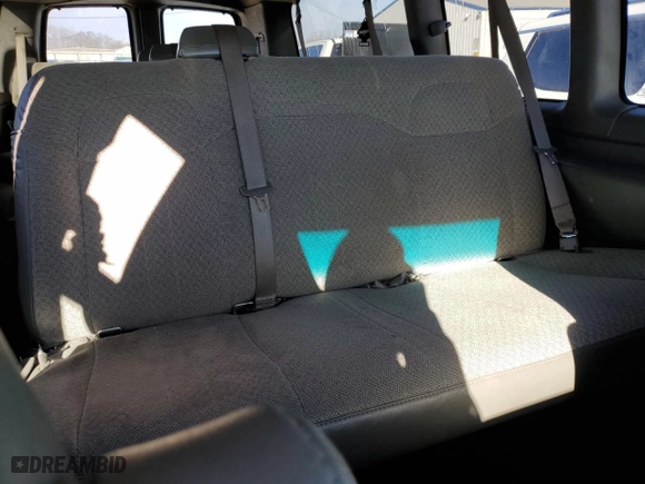 2019 Chevrolet Express Passenger LT with VIN 1GAZGPFG4K1184056, listed as a Copart auction lot 49268935 with 293,607 mi miles and Clean Title. Bid and sale history available at carsss.com. Image 11.
