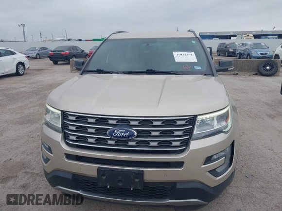 2017 Ford Explorer XLT with VIN 1FM5K7D85HGC13162, listed as a IAAI auction lot 41932791 with 72,030 mi miles and . Bid and sale history available at DreamBid. Image 6.