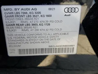 2022 Audi e-tron Premium Plus with VIN WA1LAAGE3NB009881, listed as a Copart auction lot 55096875 with 31,718 mi miles and Salvage title. Bid and sale history available at DreamBid. Image 14.