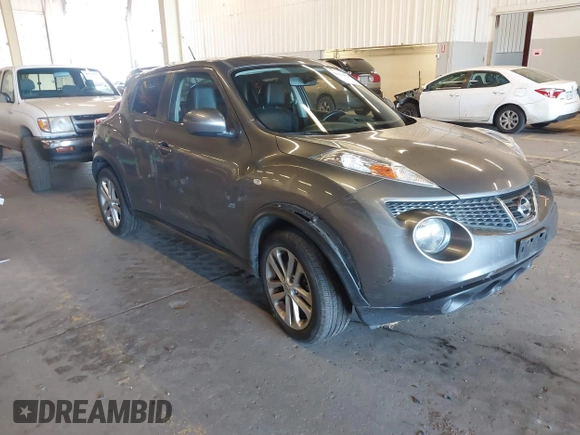 2014 Nissan Juke S with VIN JN8AF5MV3ET360332, listed as a IAAI auction lot 41560623 with 58,040 mi miles. Bid and sale history available at carsss.com. Image 1.
