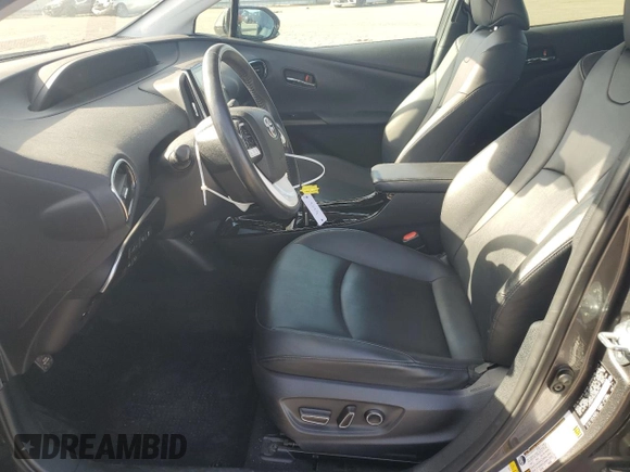 2017 Toyota Prius Plus z VIN JTDKARFP2H3058796, wystawiony jako Copart lot #52372055 z przebiegiem 119 165 mil mil oraz Szkoda całkowita • Salvage title. Historia ofert i sprzedaży dostępna na DreamBid. Obrazek 7.
