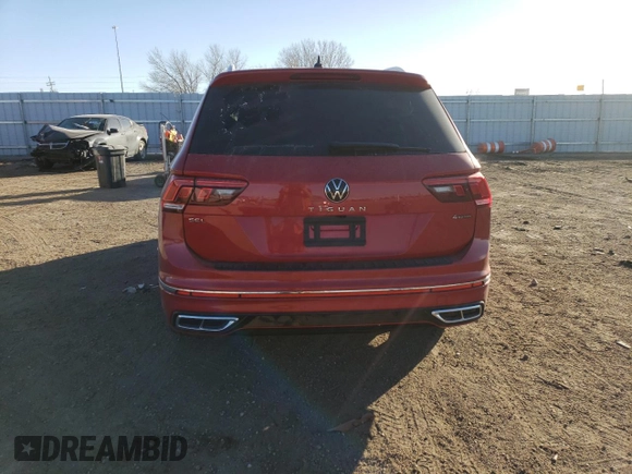 2024 Volkswagen Tiguan SEL R-Line with VIN 3VV4B7AX7RM066394, listed as a Copart auction lot 42980035 with Not provided miles and Salvage title. Bid and sale history available at DreamBid. Image 6.
