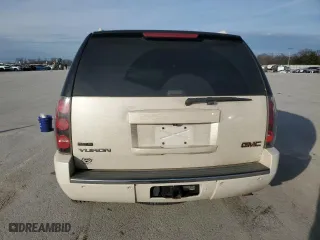 2009 GMC Yukon Denali with VIN 1GKFK03269R235985, listed as a Copart auction lot 85494384 with 254,634 mi miles and Salvage Title. Bid and sale history available at carsss.com. Image 6.