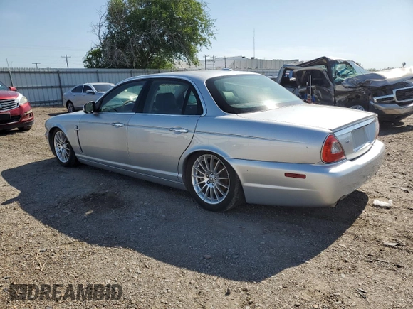 2008 Jaguar XJ 8 with VIN SAJWA71B58SH18731, listed as a Copart auction lot 56846775 with 132,900 mi miles and Clean Title. Bid and sale history available at DreamBid. Image 2.