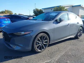 2022 Mazda Mazda3 Hatchback Premium with VIN JM1BPAML4N1521836, listed as a IAAI auction lot 41828139 with 42,786 mi miles. Bid and sale history available at carsss.com. Image 18.