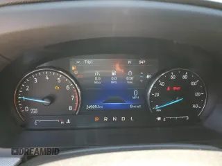 2022 Ford Explorer XLT z VIN 1FMSK7DH5NGC38366, wystawiony jako Copart lot #56390465 z przebiegiem 24 909 mil mil oraz Szkoda całkowita • Salvage title. Historia ofert i sprzedaży dostępna na DreamBid. Obrazek 9.