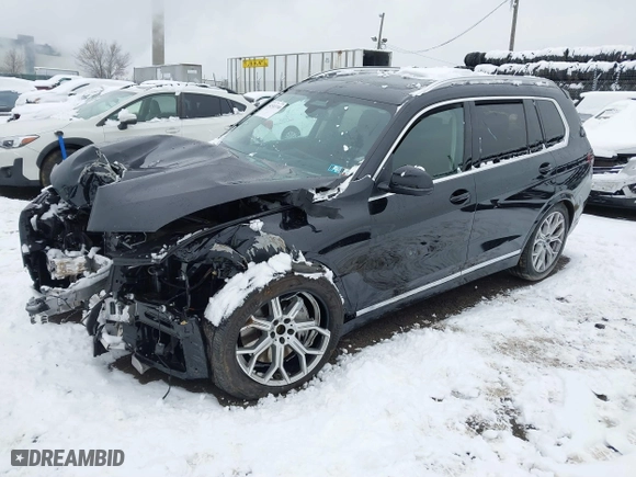 2023 BMW X7 xDrive40i with VIN 5UX23EM02P9P75041, listed as a IAAI auction lot 41563740 with 1 mi miles. Bid and sale history available at carsss.com. Image 18.