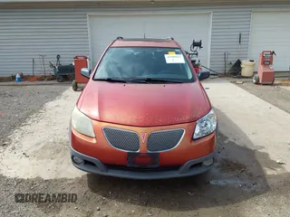 2005 Pontiac Vibe with VIN 5Y2SL63855Z440318, listed as a IAAI auction lot 41988822 with 256,115 mi miles and . Bid and sale history available at carsss.com. Image 13.