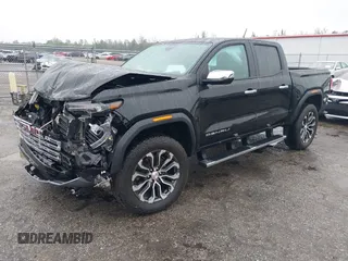 2024 GMC Canyon 4WD Denali with VIN 1GTP6FEK8R1133039, listed as a IAAI auction lot 41398204 with 7,735 mi miles and . Bid and sale history available at carsss.com. Image 2.