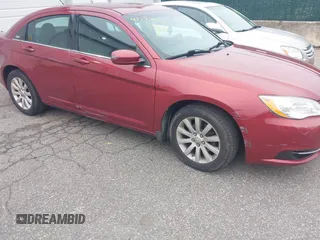 2013 Chrysler 200 Touring with VIN 1C3CCBBB5DN570345, listed as a IAAI auction lot 42197627 with 178,305 mi miles. Bid and sale history available at carsss.com. Image 6.