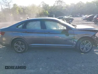 2022 Volkswagen Jetta SE with VIN 3VWEM7BU6NM026607, listed as a IAAI auction lot 42045947 with 81,724 mi miles and . Bid and sale history available at DreamBid. Image 14.