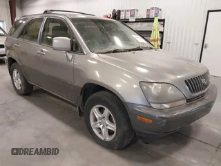 2000 Lexus RX 300 with VIN JT6HF10U6Y0129714, listed as a IAAI auction lot 41641164 with 174,537 mi miles. Bid and sale history available at carsss.com. Image 1.