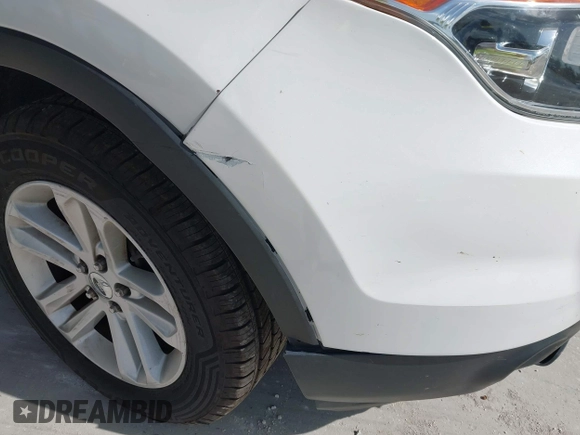 2011 Ford Explorer XLT with VIN 1FMHK7D83BGA41444, listed as a IAAI auction lot 41965742 with 101,633 mi miles and . Bid and sale history available at DreamBid. Image 13.