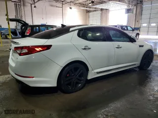 2013 Kia Optima SX w/Limited Pkg with VIN 5XXGR4A62DG233395, listed as a Copart auction lot 42094205 with 99,999 mi miles and Clean Title. Bid and sale history available at carsss.com. Image 3.