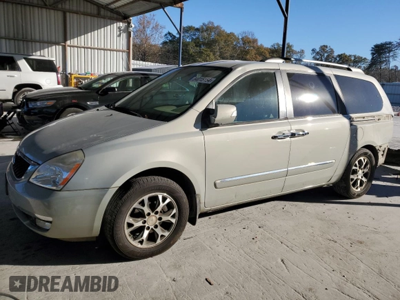 2014 Kia Sedona EX with VIN KNDMH4C71E6550046, listed as a Copart auction lot 84015154 with 170,568 mi miles and Salvage Title. Bid and sale history available at carsss.com. Image 1.