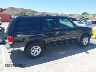 1999 Ford Explorer XLT с VIN 1FMZU32EXXZB78859, выставлен на аукционе IAAI как лот 42838448 с пробегом 108 720 миль миль и . История ставок и продаж доступна на DreamBid. Изображение 13.