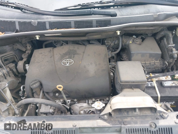 2017 Toyota Sienna LE Auto Access Seat with VIN 5TDKZ3DC7HS827068, listed as a IAAI auction lot 42088371 with 114,630 mi miles. Bid and sale history available at carsss.com. Image 10.