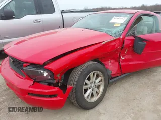 2005 Ford Mustang Deluxe with VIN 1ZVFT80N755161724, listed as a IAAI auction lot 41994894 with 104,917 mi miles. Bid and sale history available at carsss.com. Image 6.